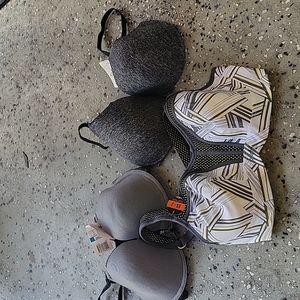 NWT bras 30 DDD